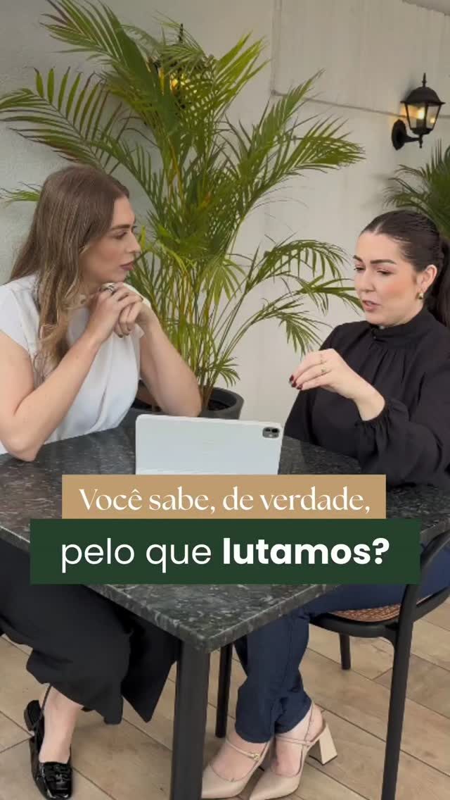 Instagram post from manginieespindola.adv. This post is in position 4.